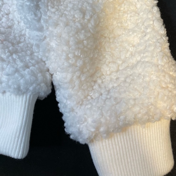 “Truth” By Republic Cream Color Faux Fur Pullover Sweatshirt - Picture 4 of 14